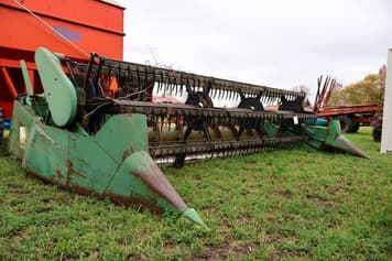 Main image John Deere 218